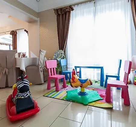 Wiktoria Otel Varşova